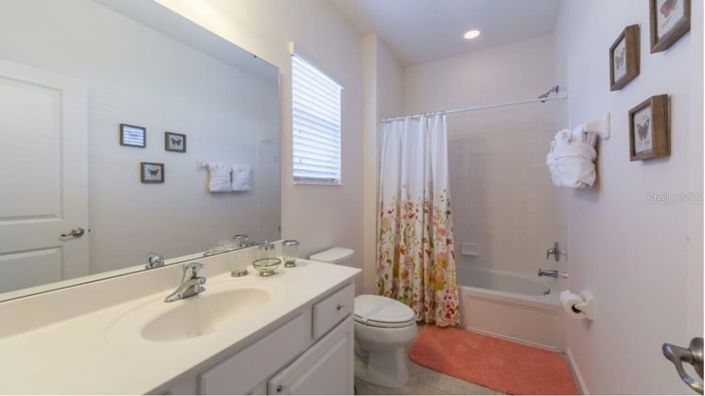 Image No.23-6 Bed House for sale