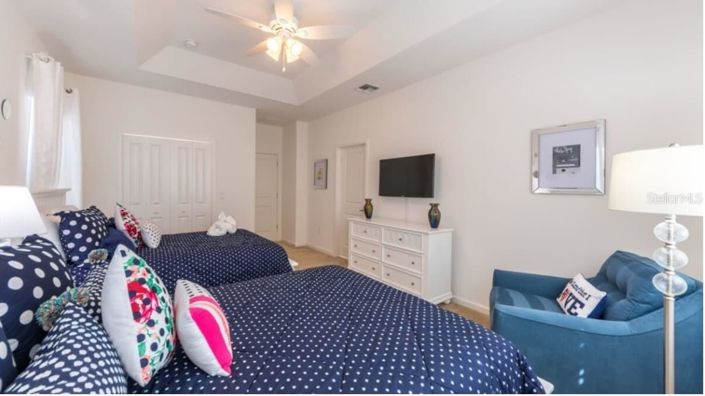 Image No.25-6 Bed House for sale