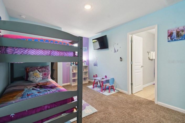 Image No.33-5 Bed House for sale