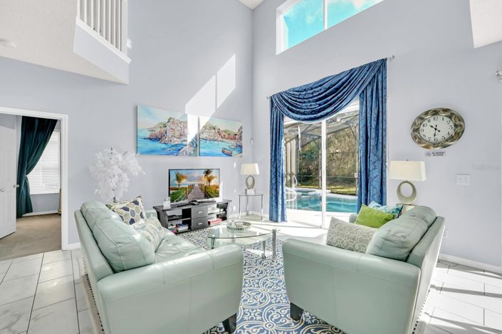 Image No.15-6 Bed House for sale