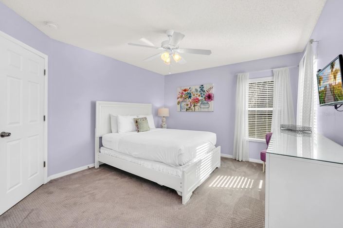 Image No.34-6 Bed House for sale