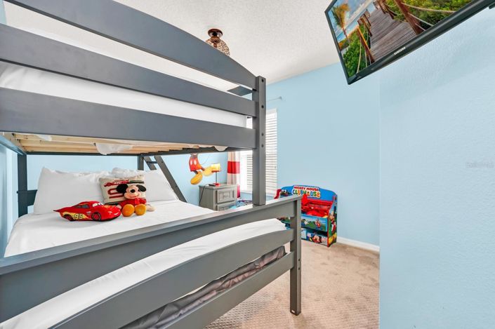 Image No.36-6 Bed House for sale