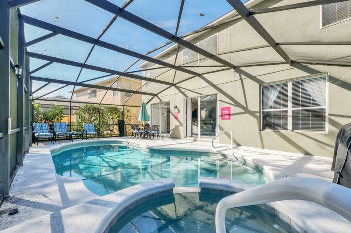 Image No.46-6 Bed House for sale