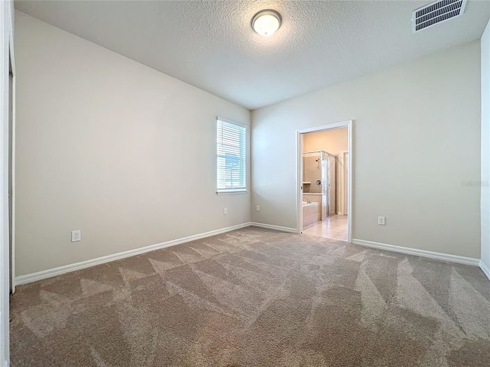 Image No.52-6 Bed House for sale