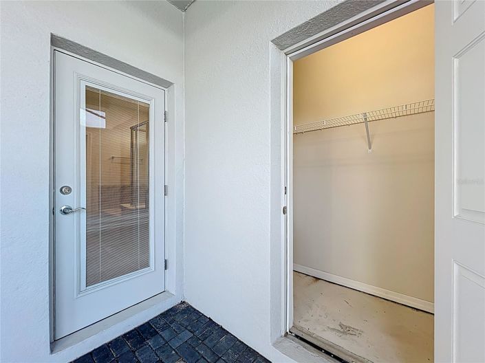 Image No.60-6 Bed House for sale