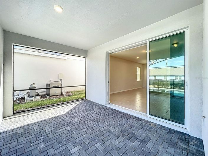 Image No.70-6 Bed House for sale