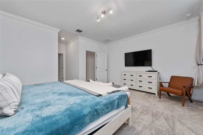 Image No.25-6 Bed House for sale