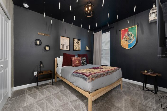 Image No.28-6 Bed House for sale