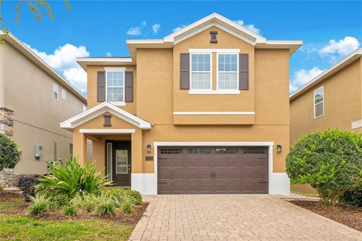 Image No.2-8 Bed House for sale