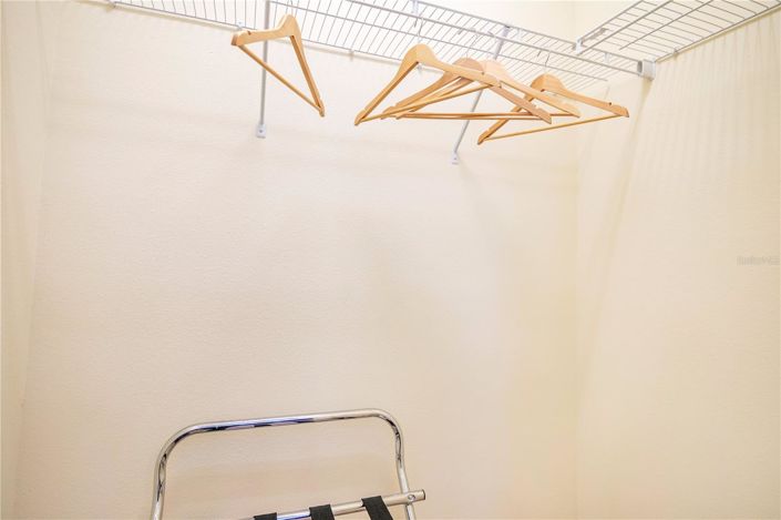 Image No.23-8 Bed House for sale