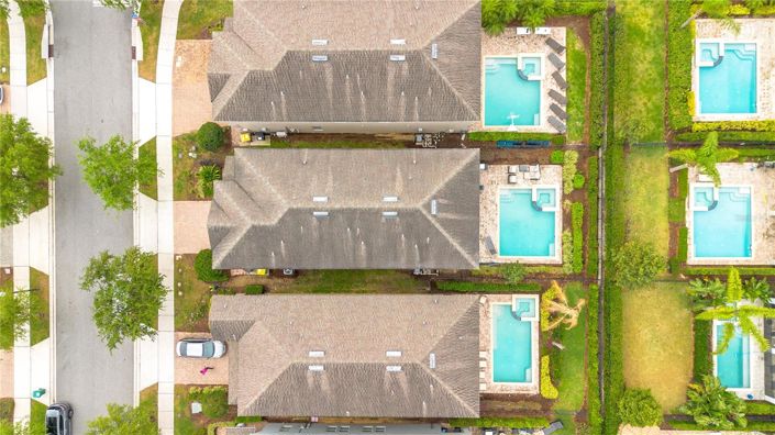 Image No.40-8 Bed House for sale