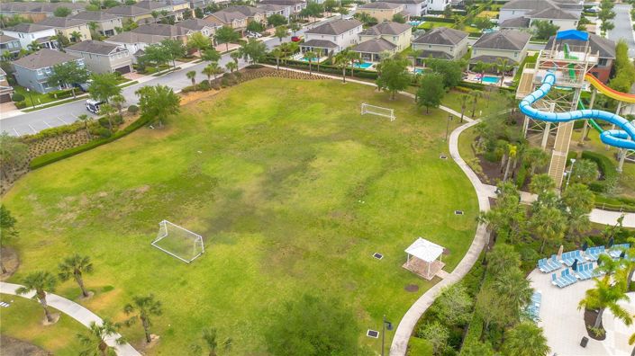 Image No.43-8 Bed House for sale