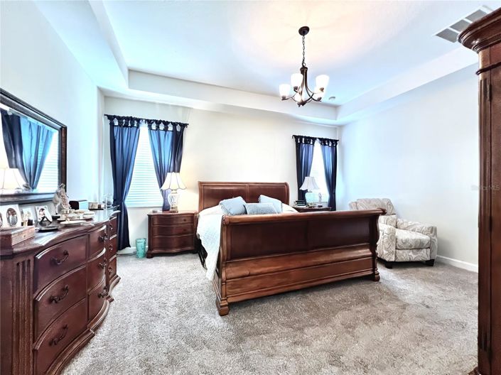 Image No.24-4 Bed House for sale