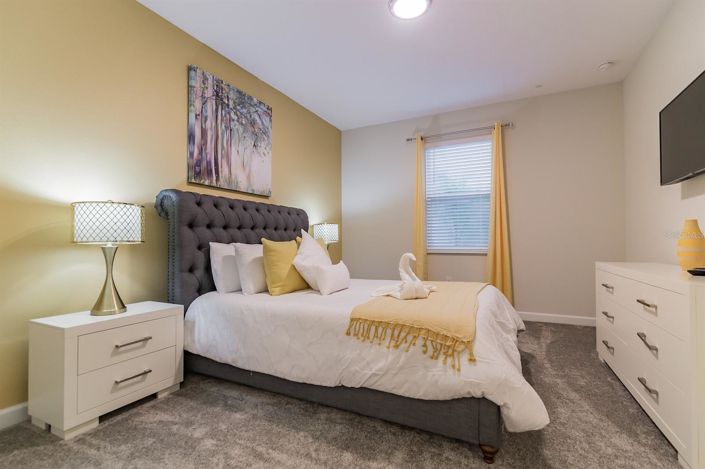 Image No.19-6 Bed House for sale