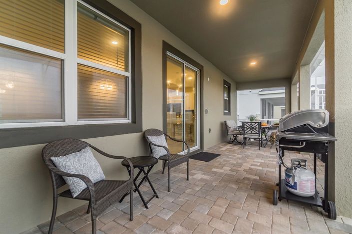 Image No.9-6 Bed House for sale