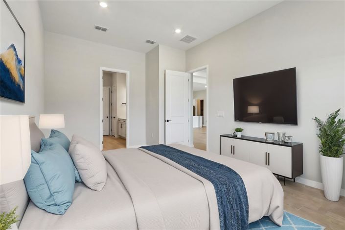 Image No.18-3 Bed House for sale