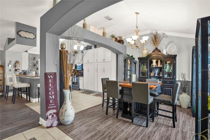 Image No.12-4 Bed House for sale