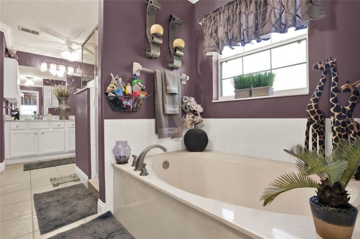 Image No.23-4 Bed House for sale