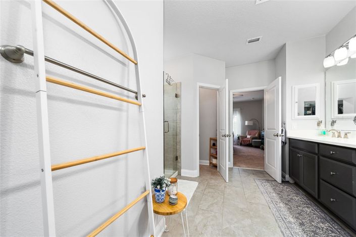 Image No.20-4 Bed House for sale