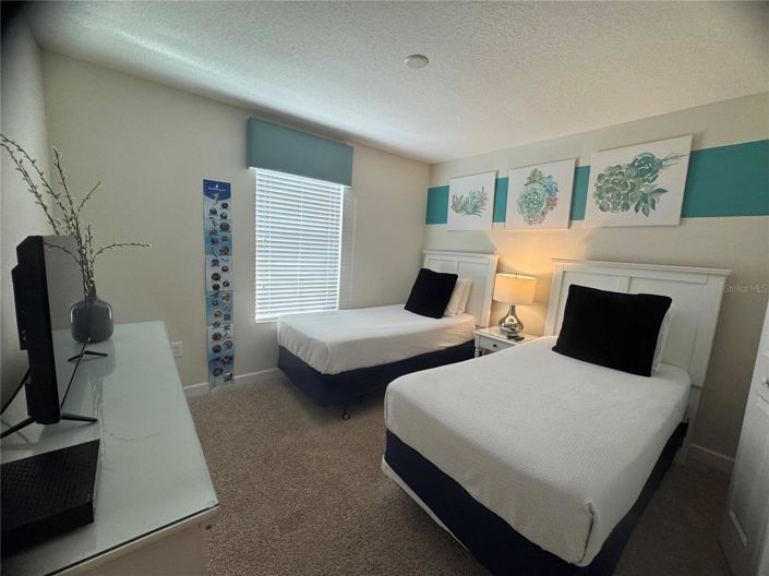 Image No.13-6 Bed House for sale