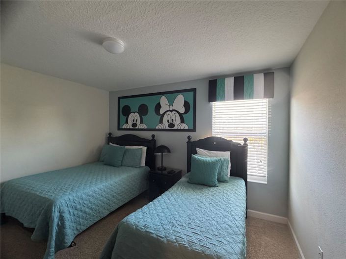 Image No.17-6 Bed House for sale