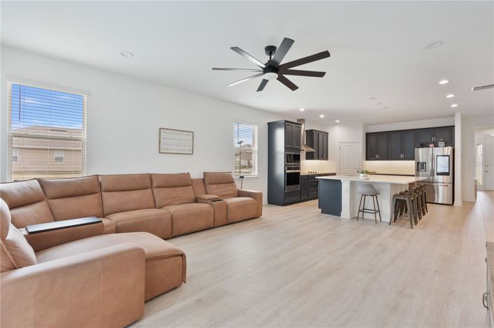 Image No.13-5 Bed House for sale