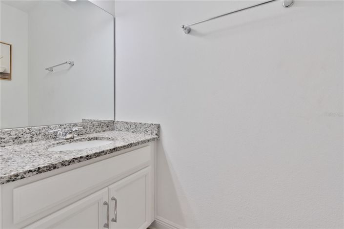 Image No.21-5 Bed House for sale