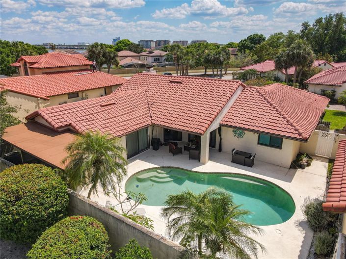 Image No.60-3 Bed House for sale