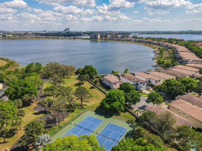 Image No.61-3 Bed House for sale