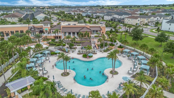 Image No.45-5 Bed Townhouse for sale