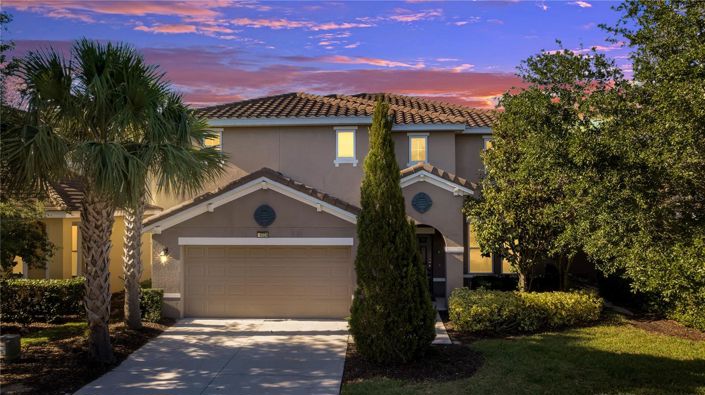 Image No.1-6 Bed House for sale