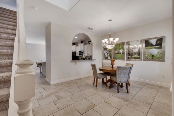 Image No.10-6 Bed House for sale