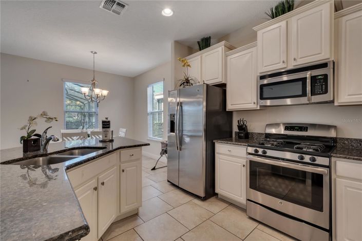 Image No.15-6 Bed House for sale