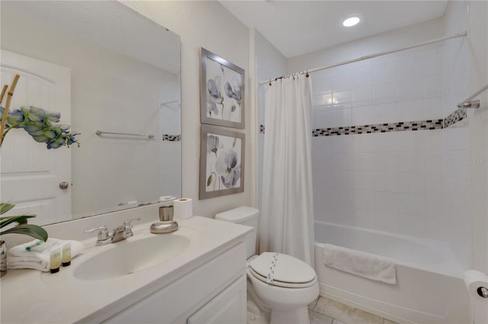 Image No.44-6 Bed House for sale