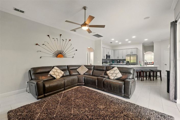 Image No.16-4 Bed House for sale