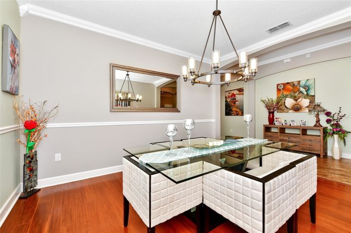 Image No.10-4 Bed House for sale