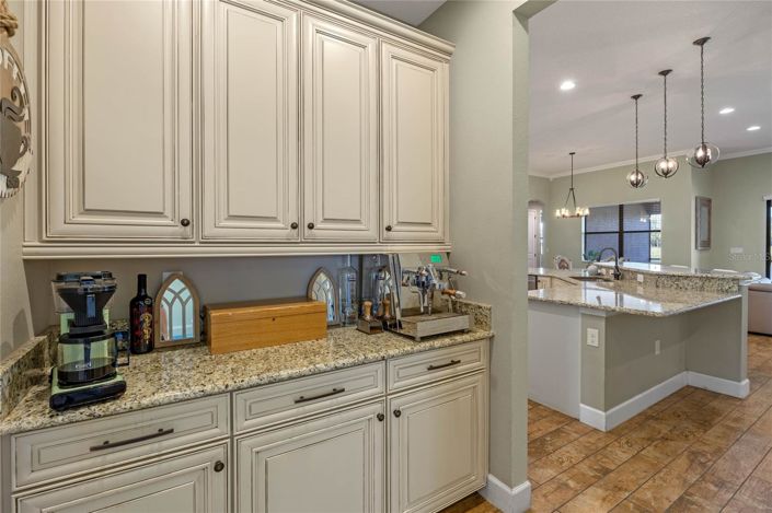 Image No.14-4 Bed House for sale