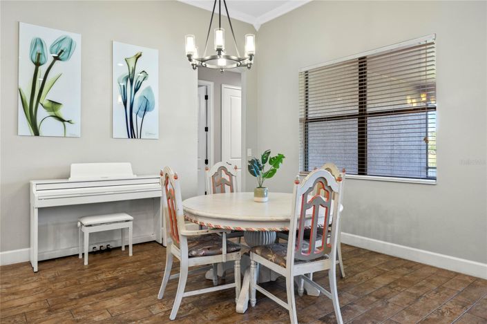 Image No.20-4 Bed House for sale