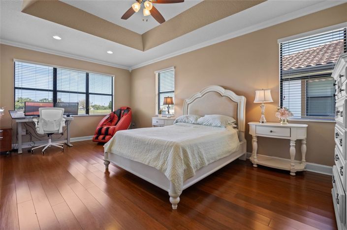 Image No.22-4 Bed House for sale