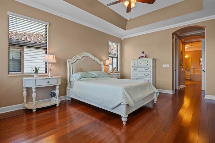 Image No.23-4 Bed House for sale