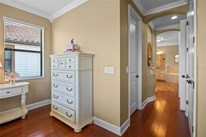 Image No.29-4 Bed House for sale