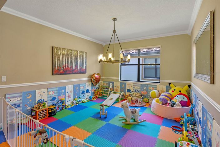 Image No.38-4 Bed House for sale