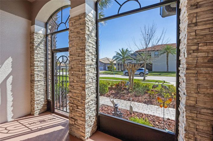 Image No.8-4 Bed House for sale