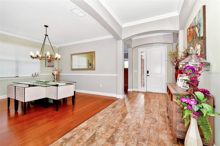 Image No.9-4 Bed House for sale