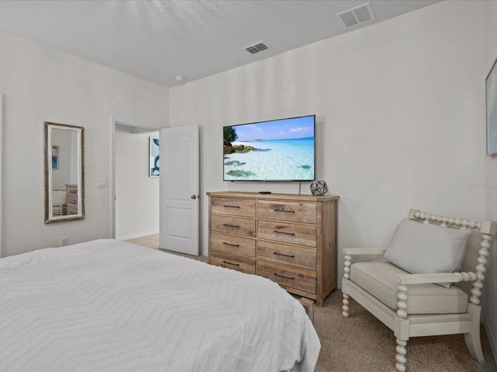 Image No.23-6 Bed House for sale