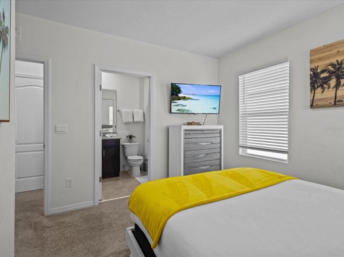 Image No.32-6 Bed House for sale