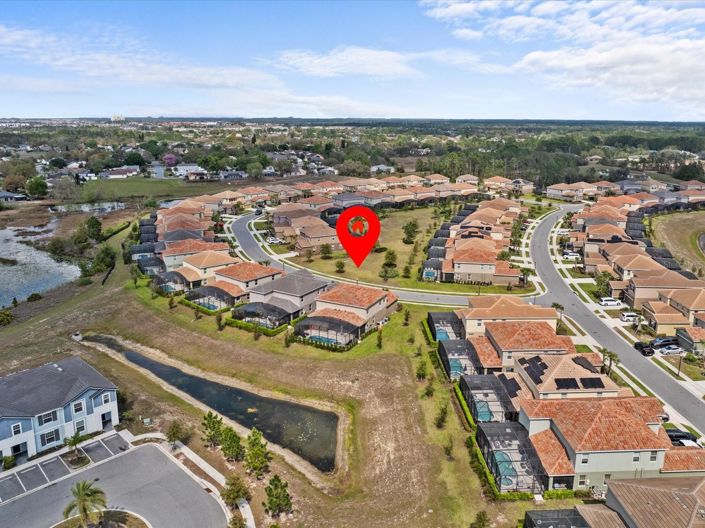 Image No.54-6 Bed House for sale