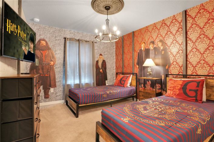 Image No.23-5 Bed House for sale