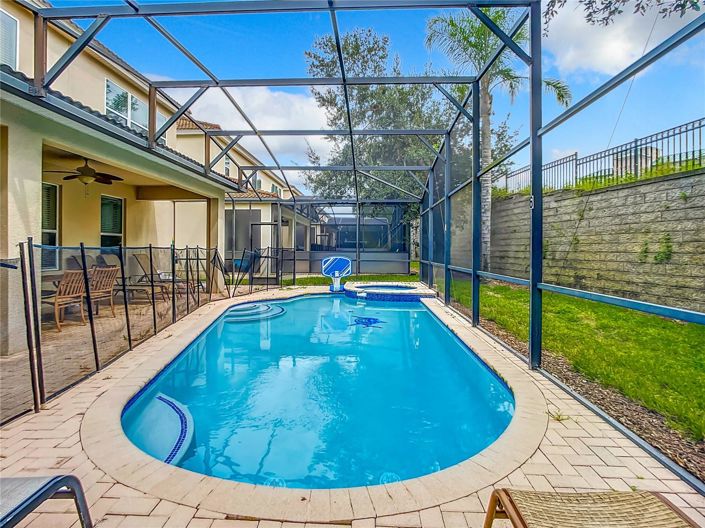 Image No.48-6 Bed House for sale