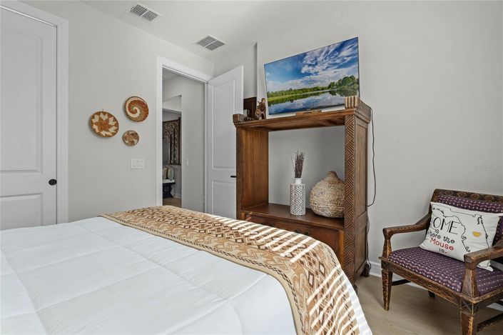 Image No.15-2 Bed House for sale